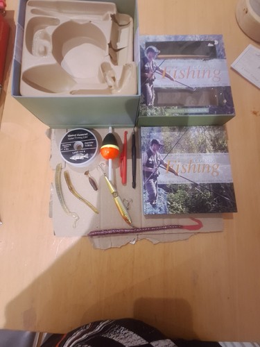 Mixture coarse fishing - of,